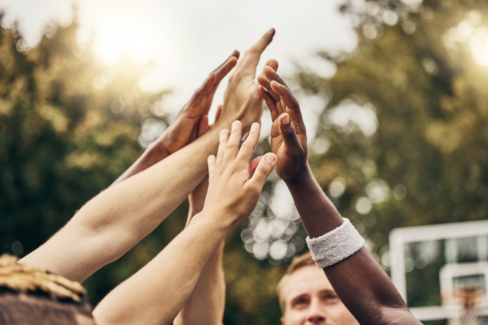 high five hands in sports