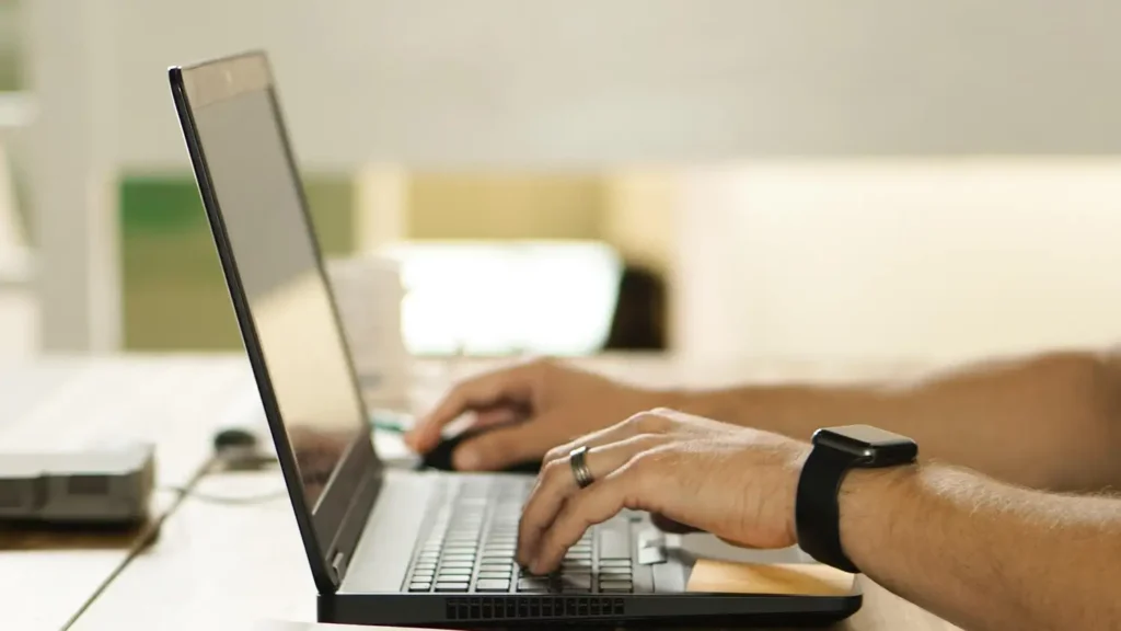 Pay Raleigh Hand to Shoulder Center easily online